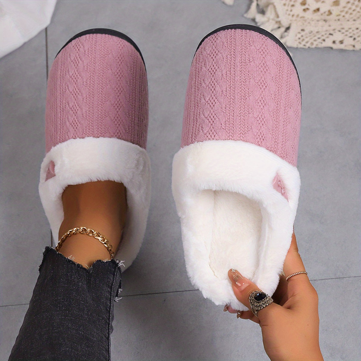Fluffy Slippers Luxurious Plush Indoor Slides